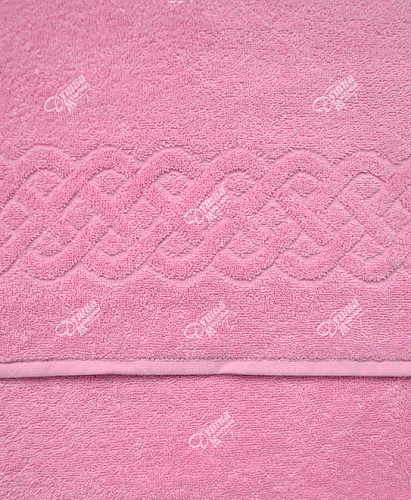 Полотенце розовое "Плэйт"